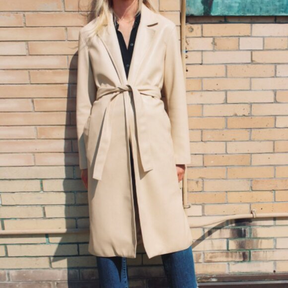 NEW! $90 ZARA Vegan Leather TRENCH COAT Midi Length Ivory Size XL 16 18 Lined - Picture 2 of 6